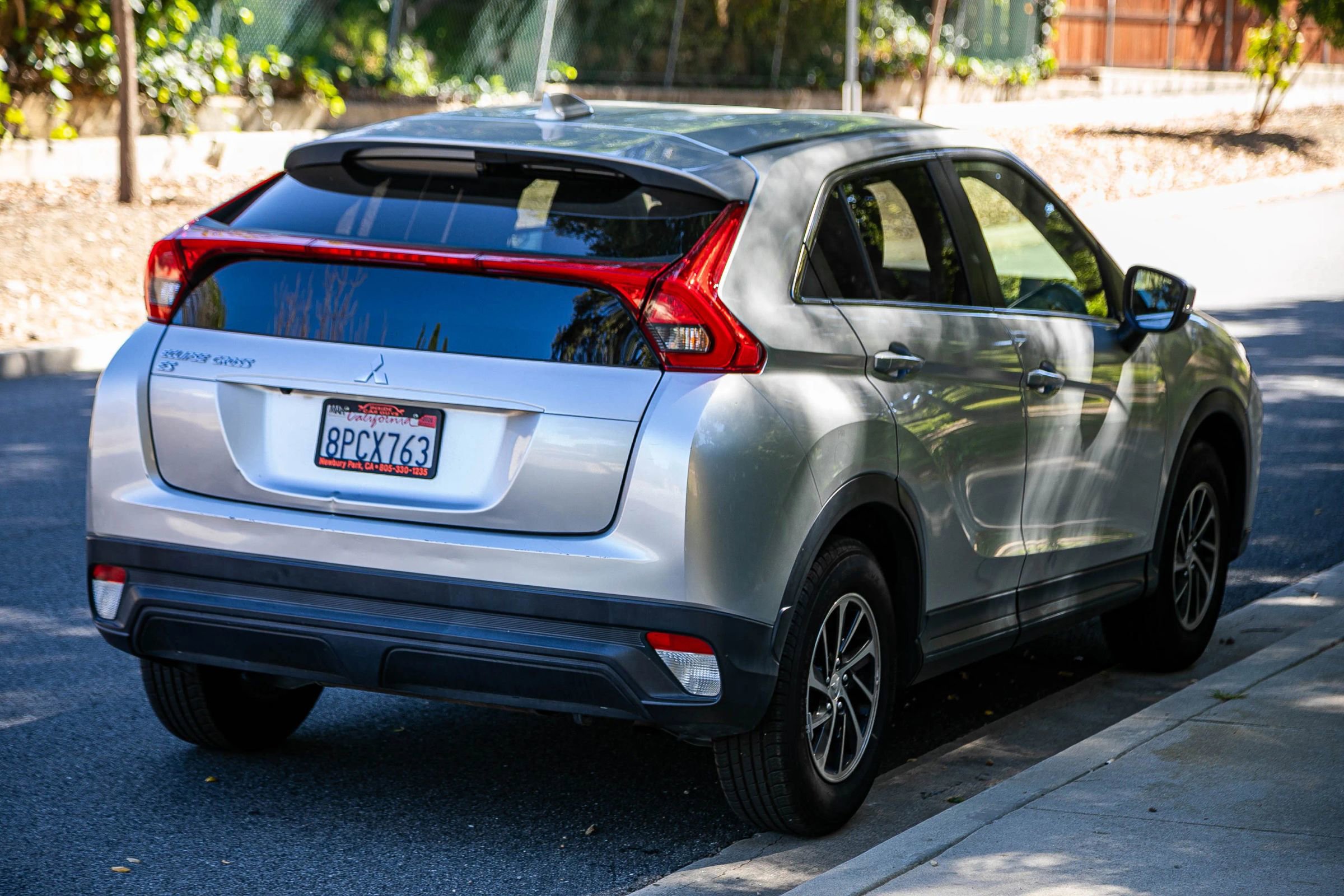 Used 2020 Mitsubishi Eclipse Cross ES FWD image 4