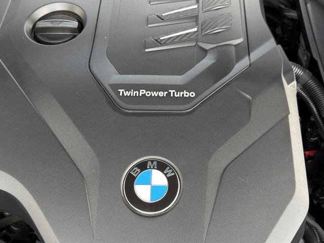 Used 2023 BMW 530i w/ Convenience Package RWD image 31