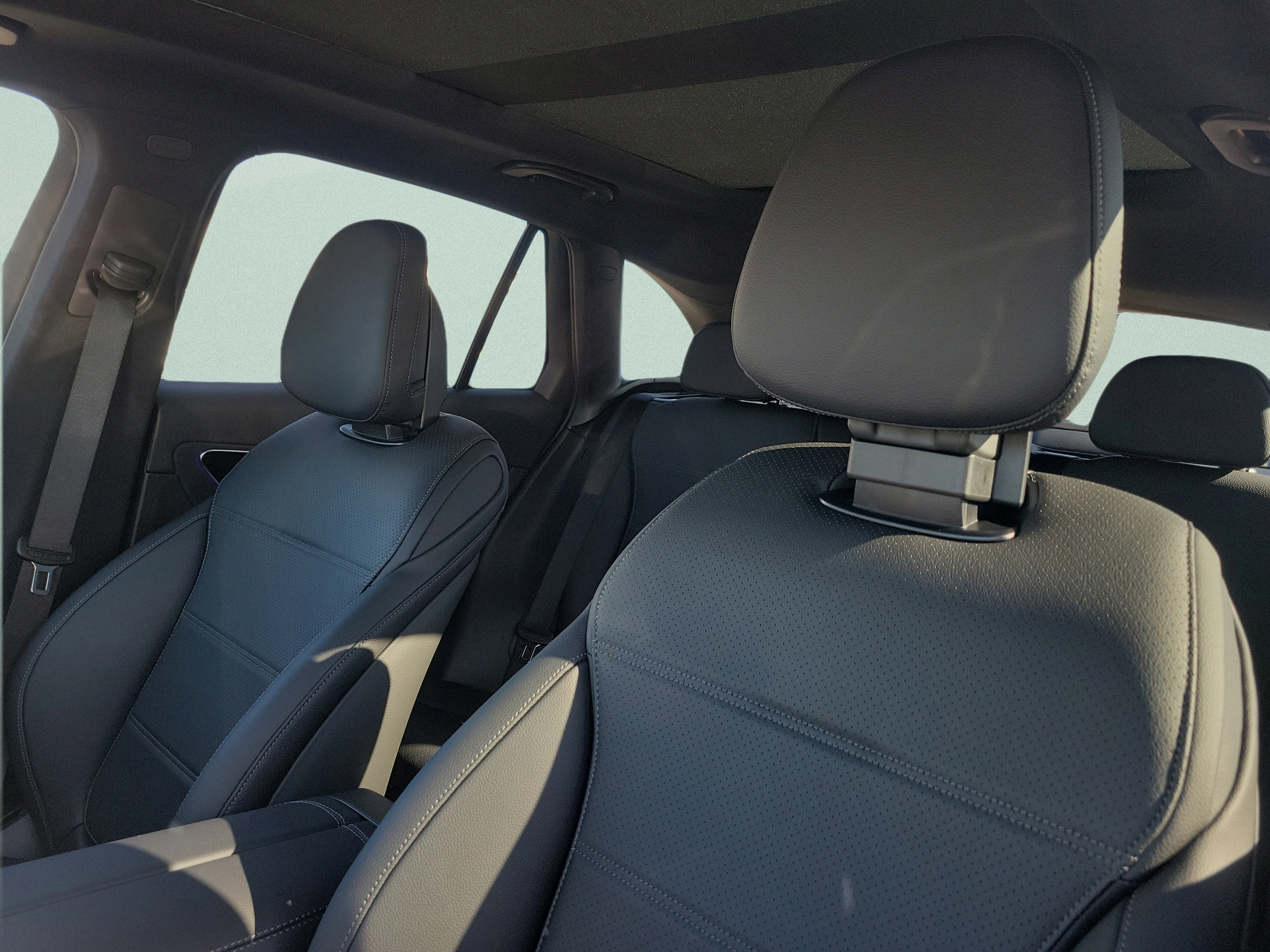 Certified 2026 Mercedes-Benz GLC 300 image 10
