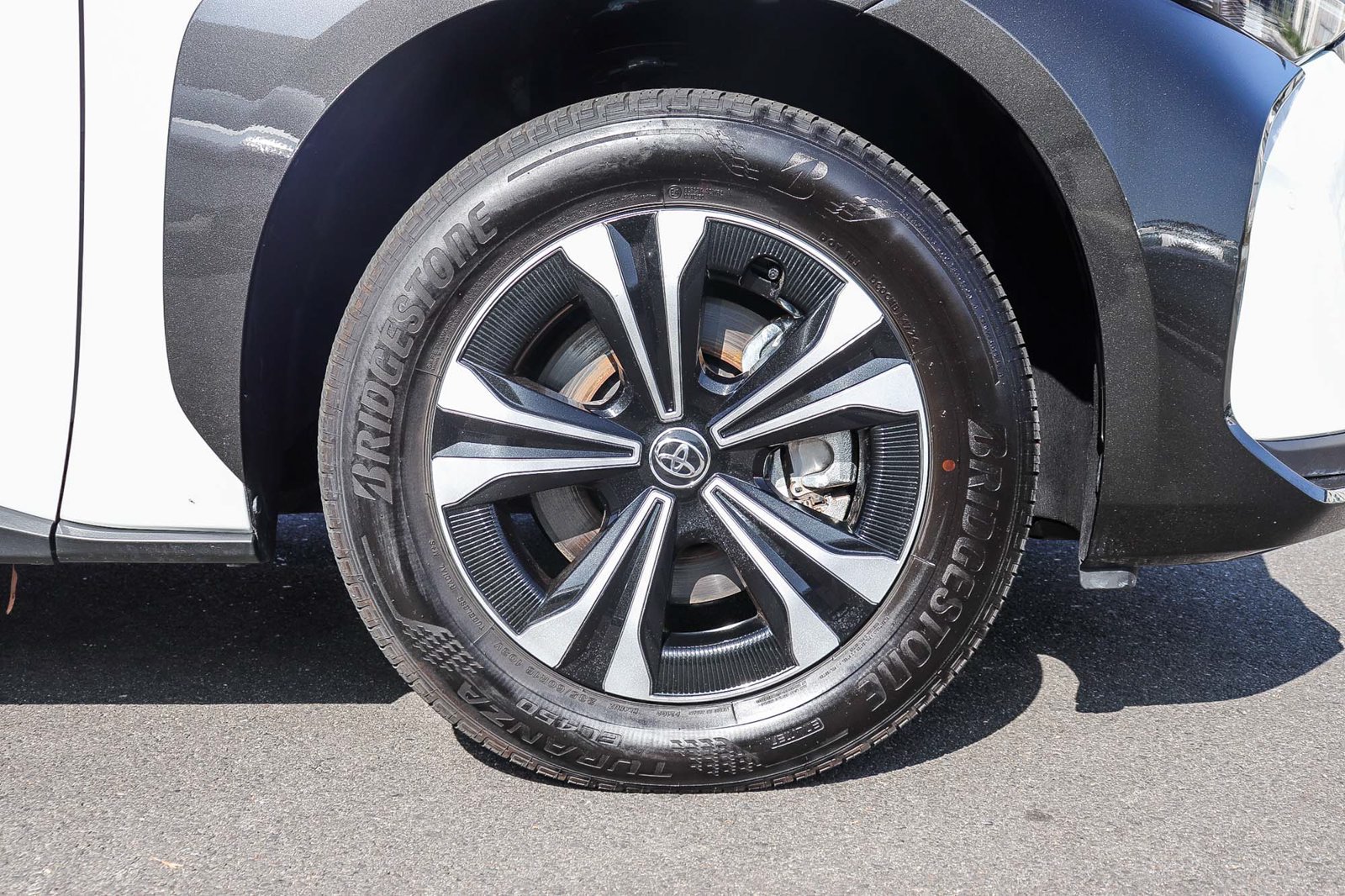 Used 2025 Toyota bZ4X FWD w/ Weather Package image 12