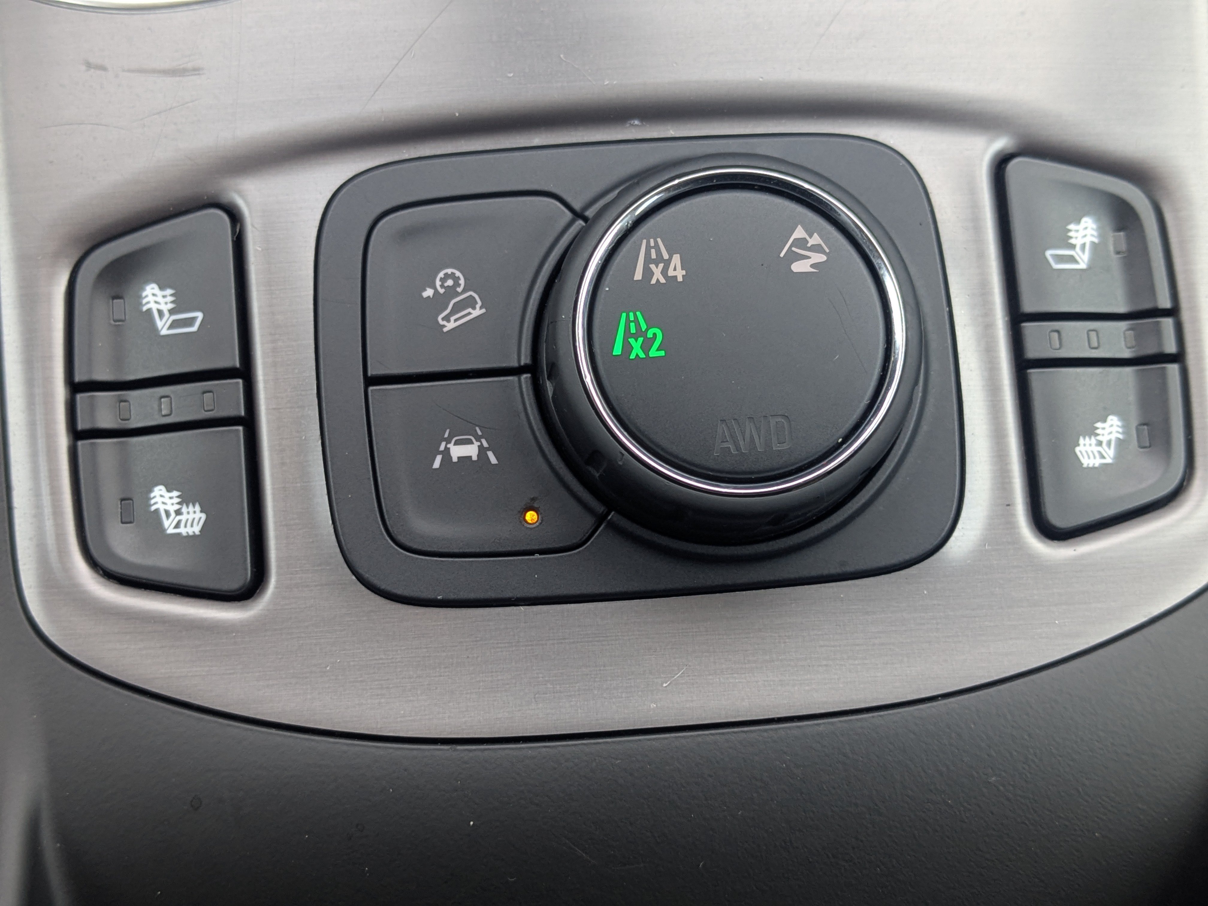 Used 2024 GMC Terrain AT4 AWD/4WD image 28