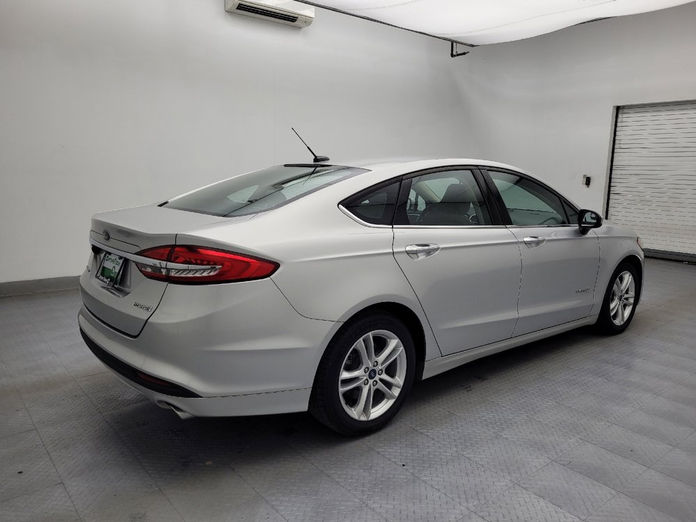 Used 2018 Ford Fusion S image 9