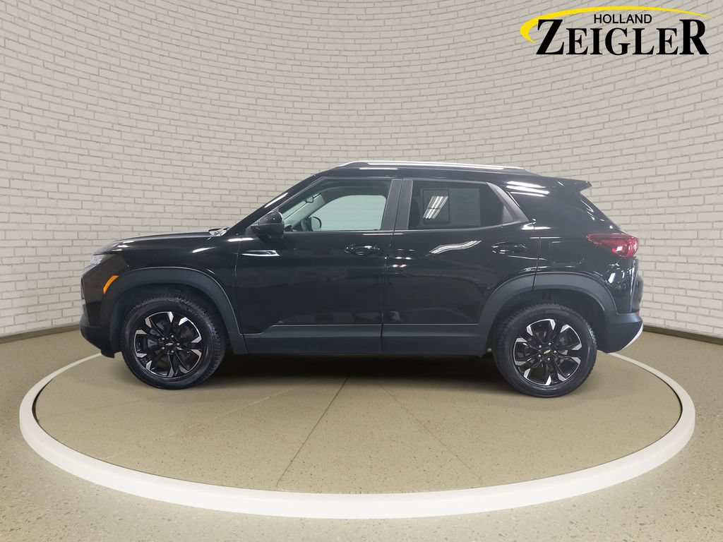 Used 2023 Chevrolet TrailBlazer LT w/ Convenience Package AWD/4WD image 8