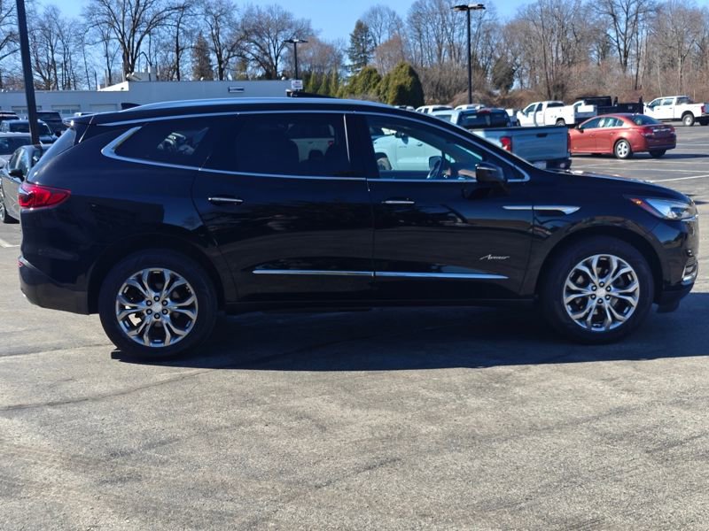Used 2019 Buick Enclave Avenir w/ Avenir Technology Package AWD/4WD image 4