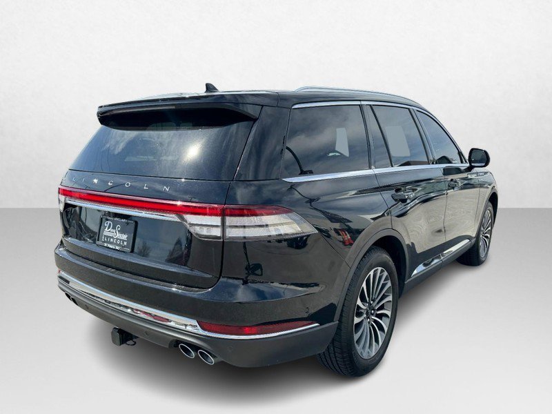 Used 2022 Lincoln Aviator Reserve w/ Equipment Group 201A image 5