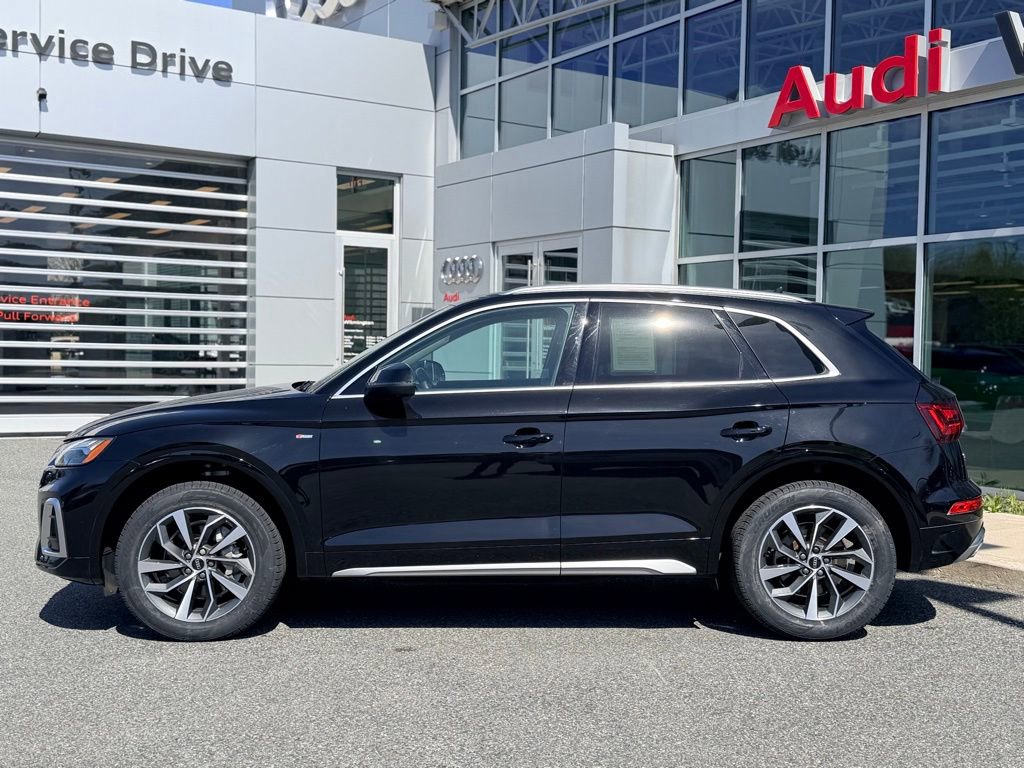 Certified 2023 Audi Q5 2.0T Premium Plus image 3