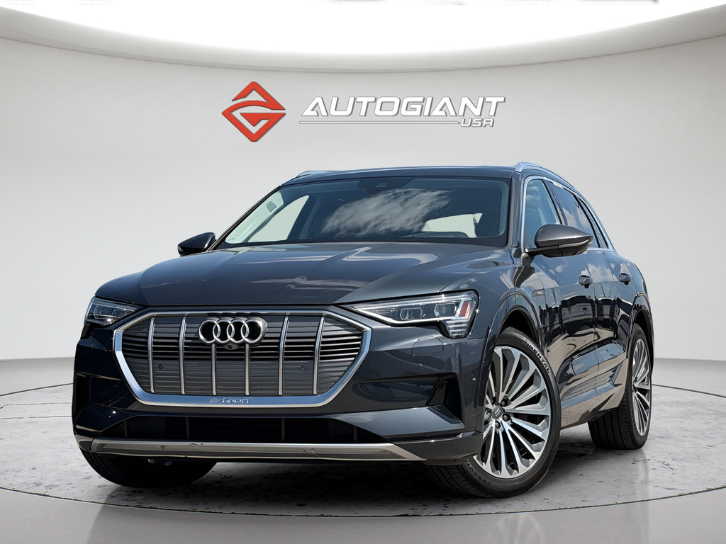 Used 2019 Audi e-tron Prestige w/ Prestige Package AWD/4WD image 1