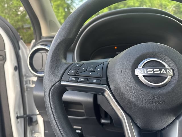 Used 2023 Nissan Kicks SV FWD image 16