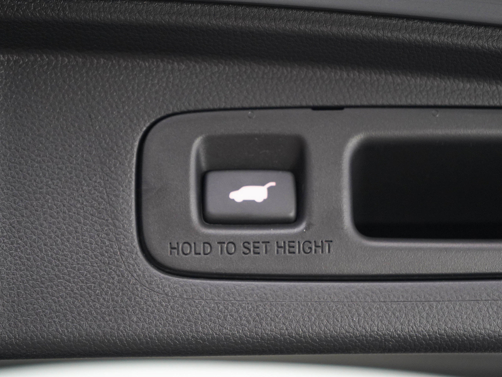 Used 2024 Honda CR-V Sport Touring image 17