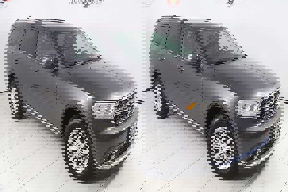 Used 2019 Dodge Durango SXT image 16