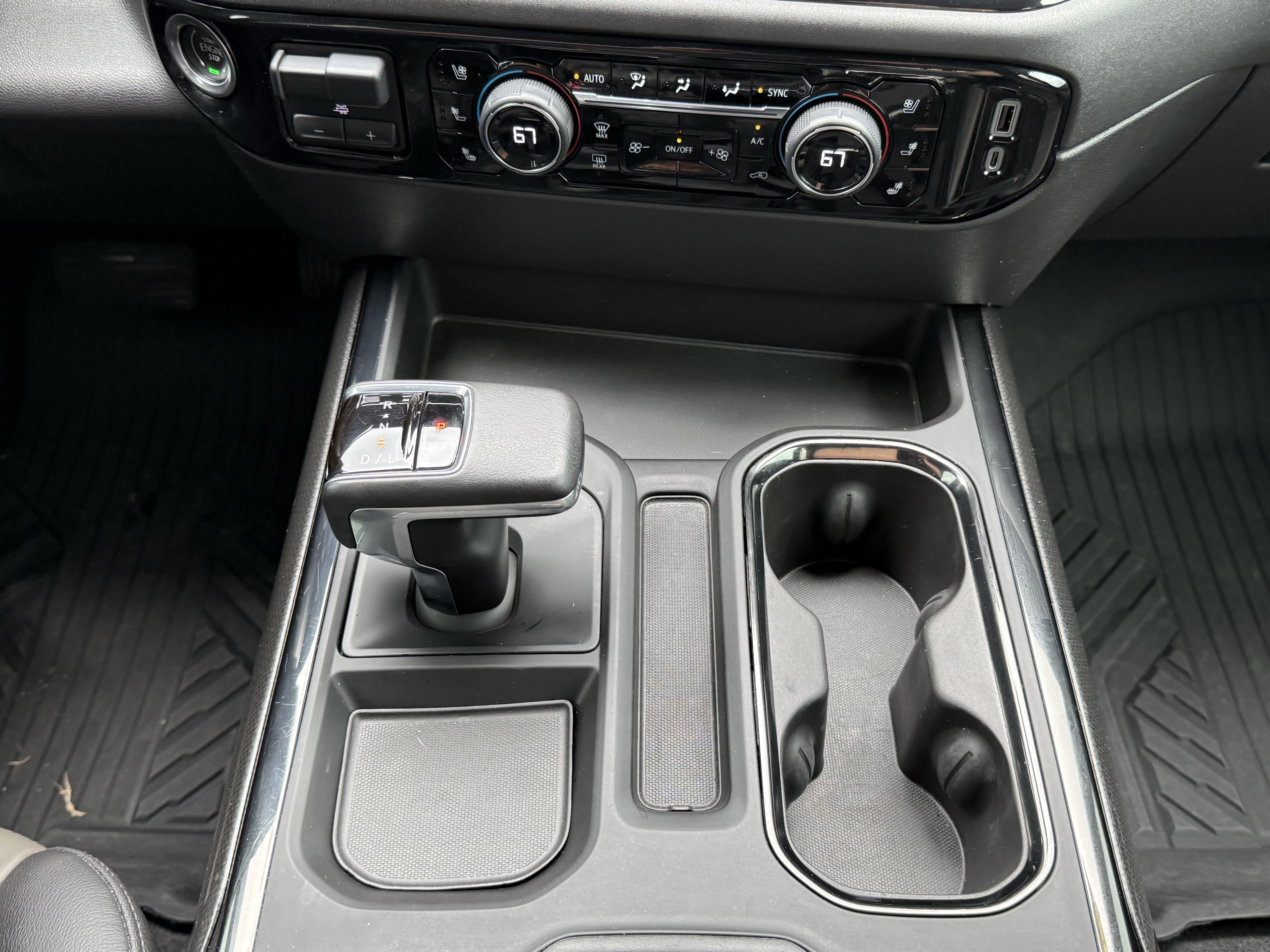 Used 2022 Chevrolet Silverado 1500 ZR2 w/ Technology Package image 28