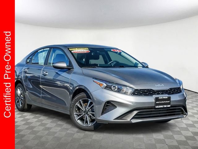 Certified 2024 Kia Forte LXS image 2