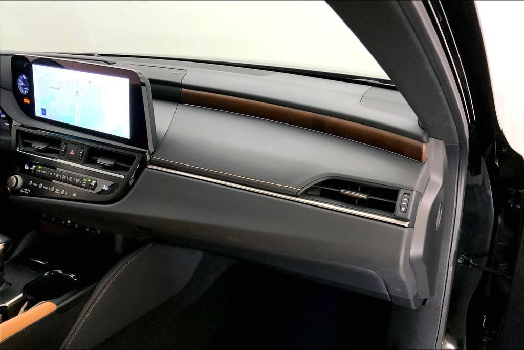 Used 2025 Lexus ES 350 Ultra Luxury w/ Accessory Package (Z2) FWD image 23