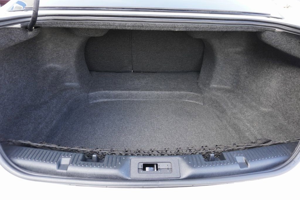 Used 2016 Ford Taurus SHO w/ Equipment Group 401A image 28