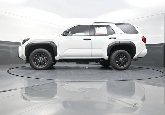 Used 2026 Toyota 4Runner SR5 RWD image 33