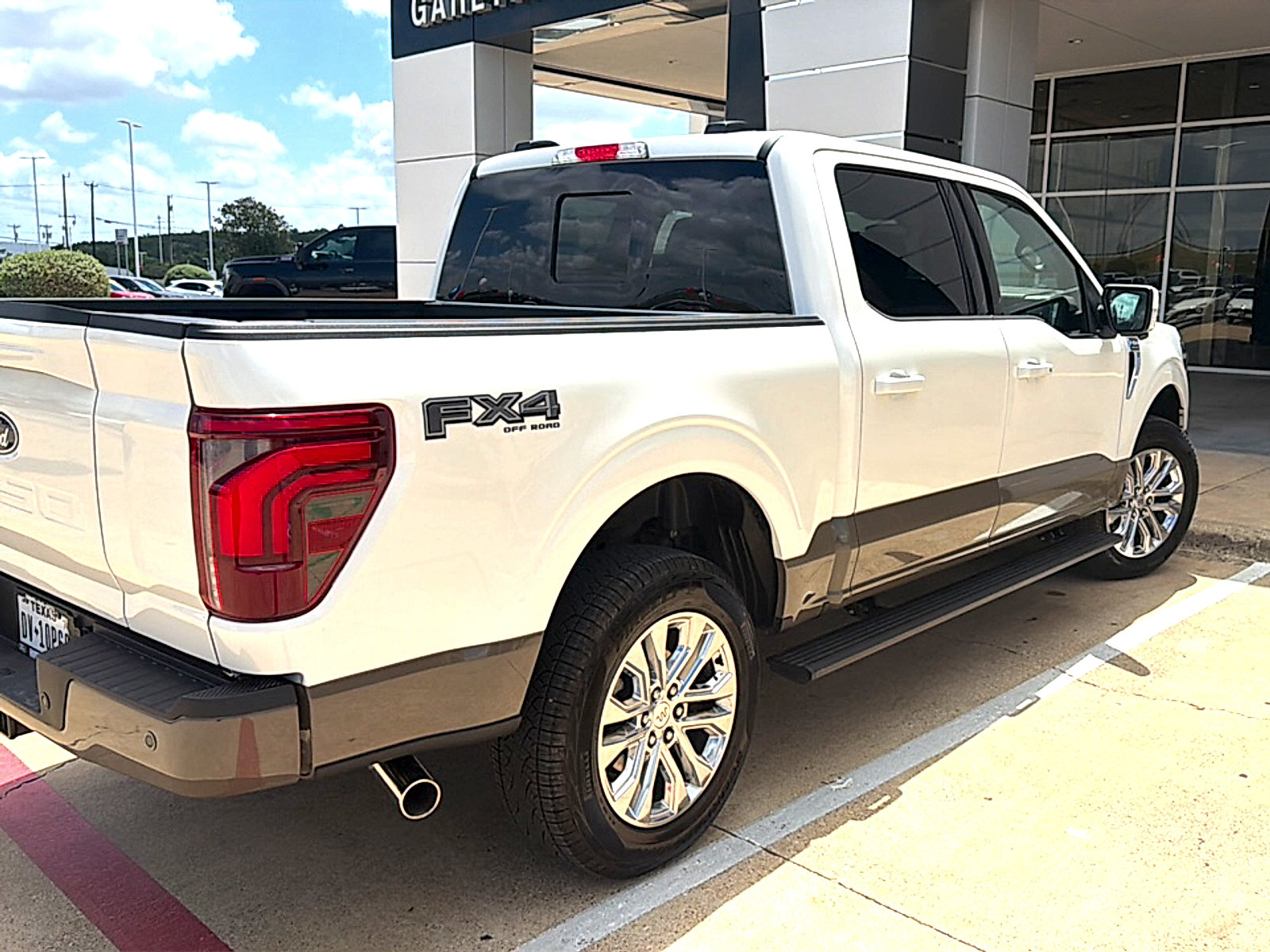 Used 2026 Ford F150 King Ranch w/ Equipment Group 601A High AWD/4WD image 3