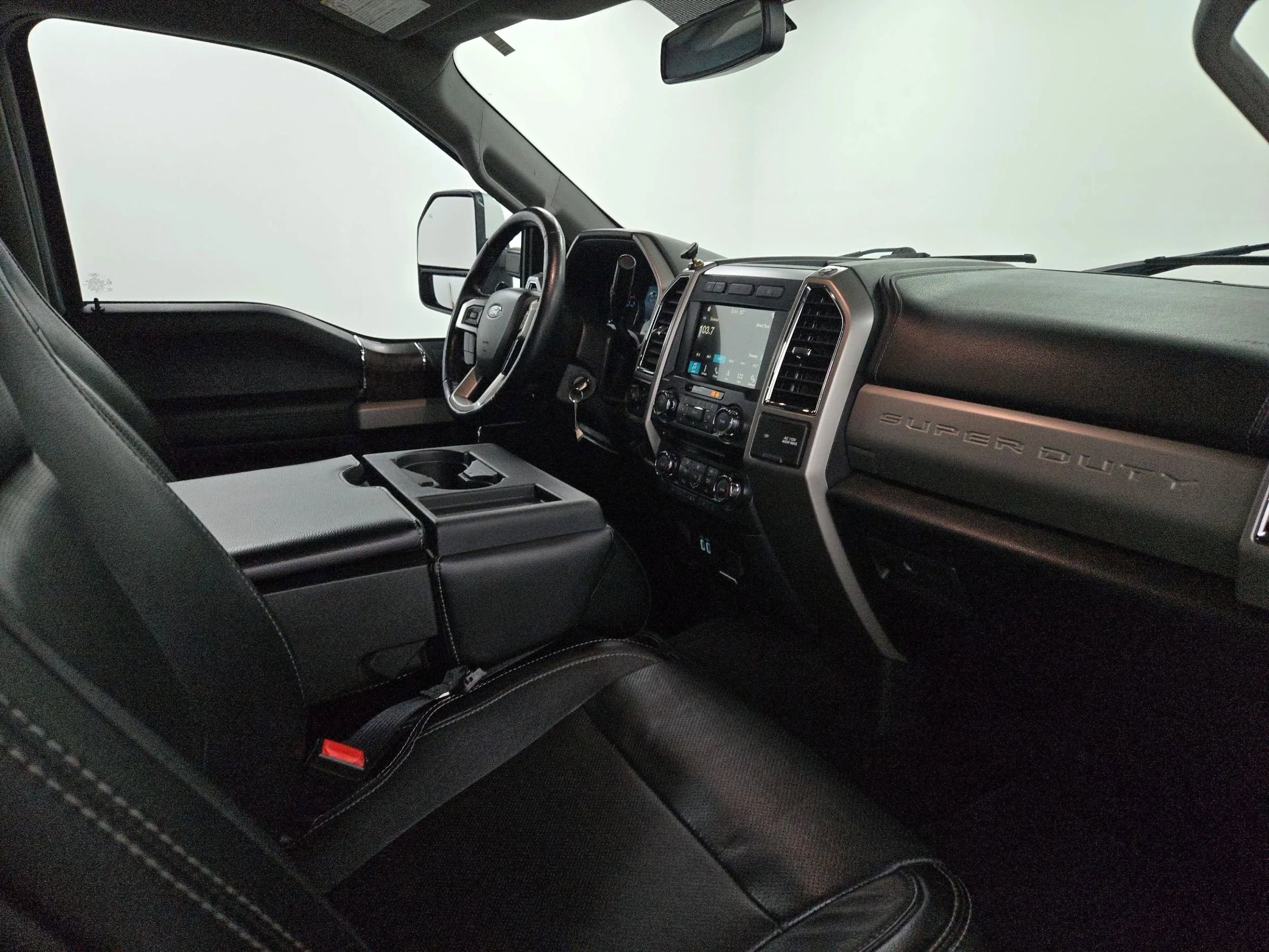 Used 2018 Ford F250 Lariat w/ Lariat Value Package image 28