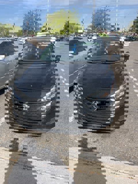 Certified 2025 Nissan Versa S w/ Trunk Package image 24