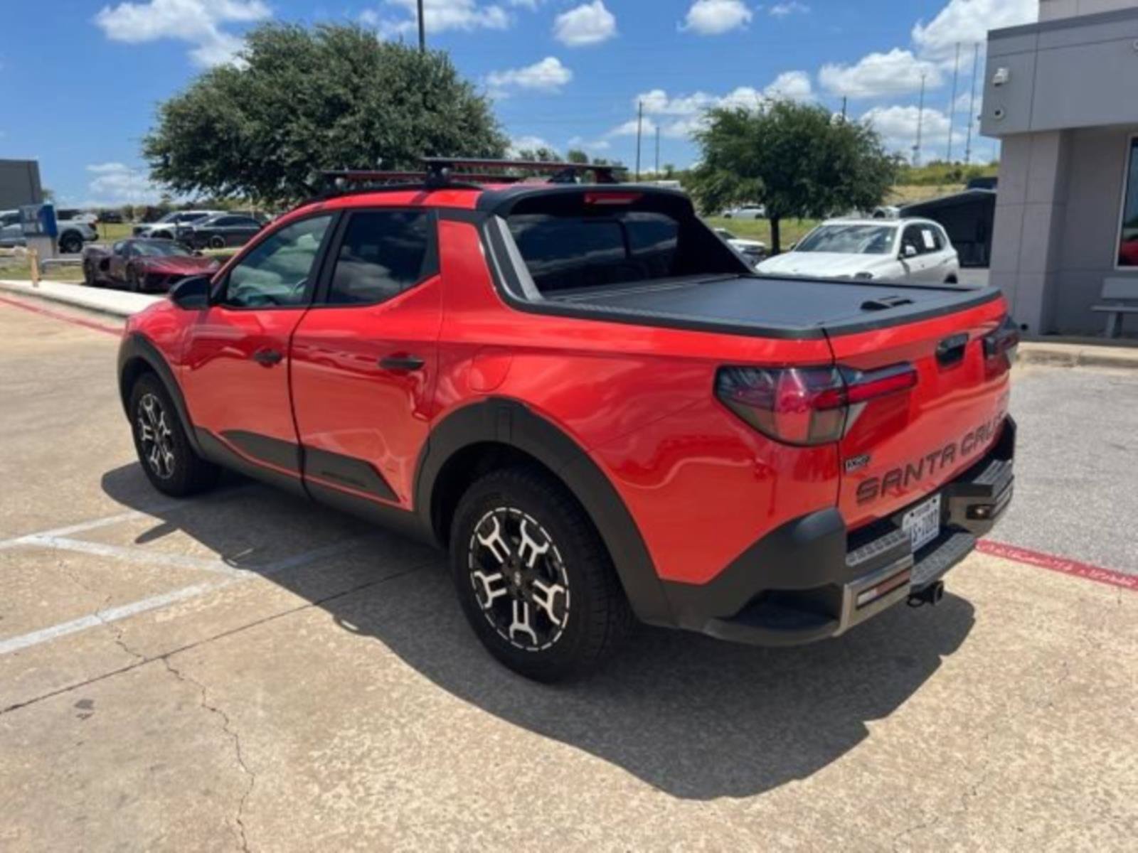 Used 2025 Hyundai Santa Cruz XRT AWD/4WD image 3