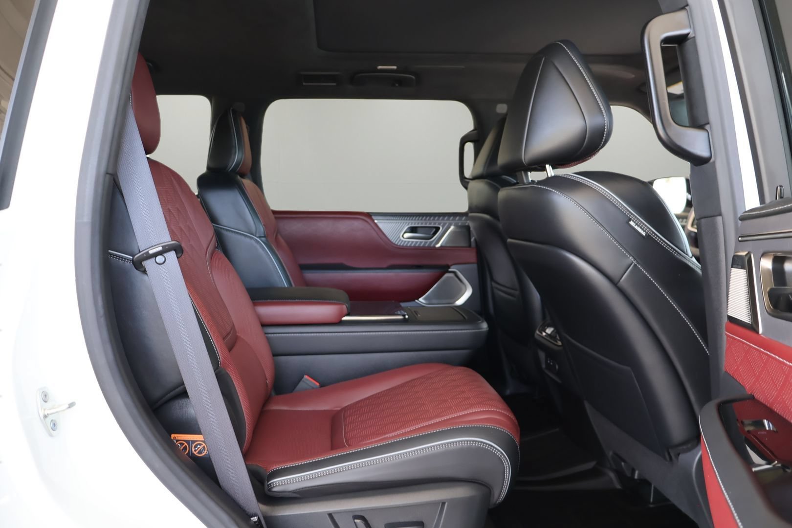 Used 2025 INFINITI QX80 Autograph AWD/4WD image 21
