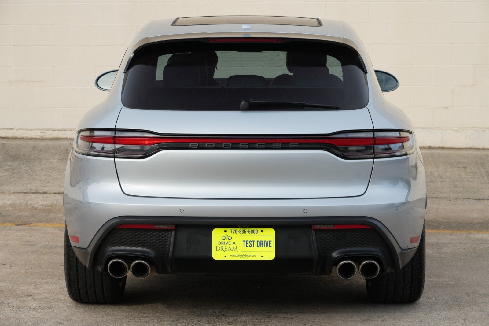 Used 2023 Porsche Macan S AWD/4WD image 52