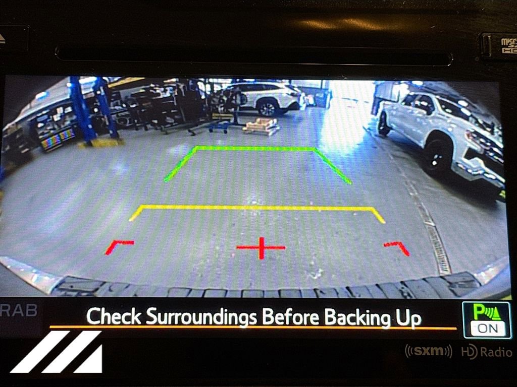 Used 2017 Subaru Outback 2.5i Limited AWD/4WD image 16