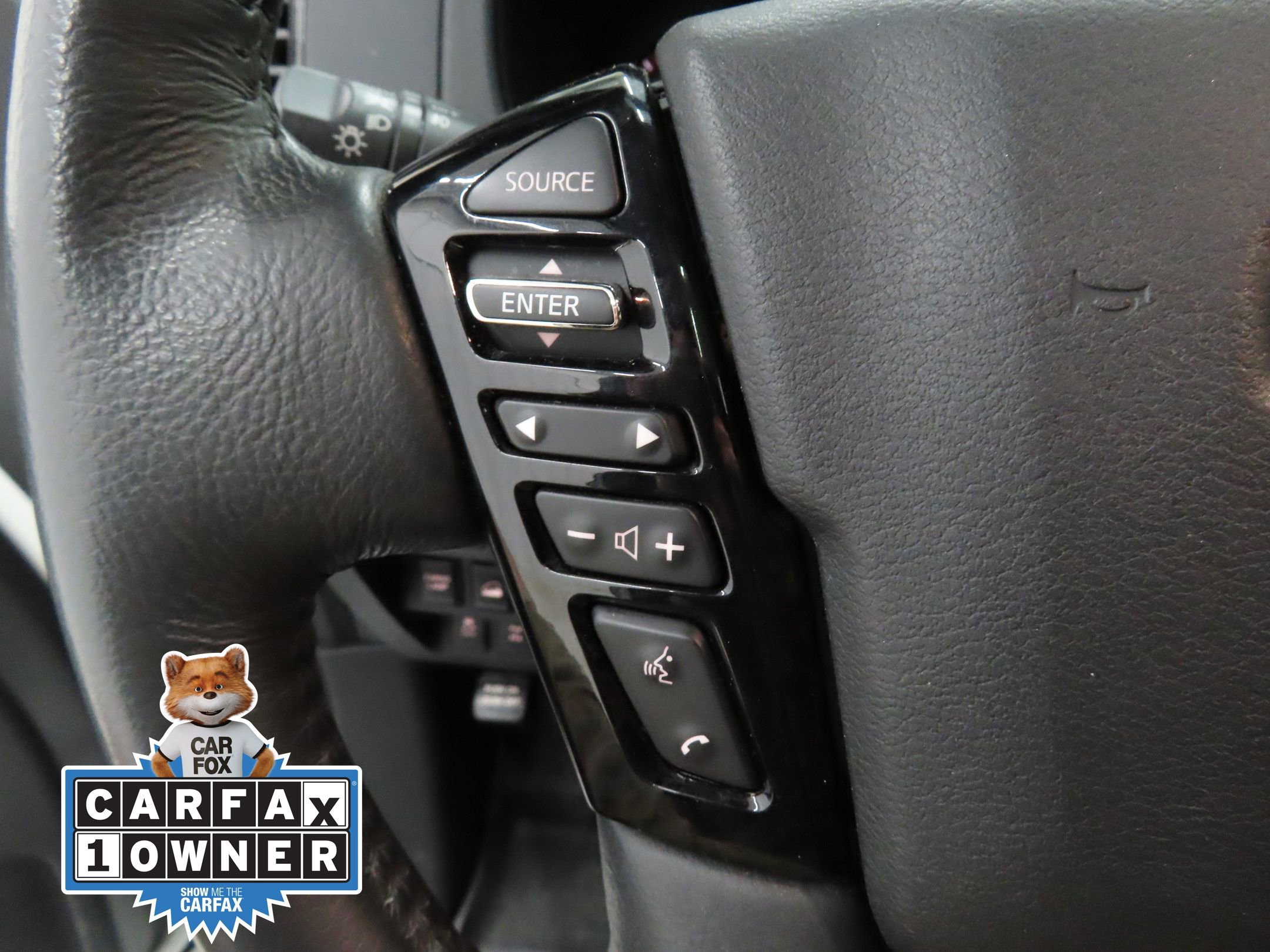 Used 2022 Nissan Frontier PRO-4X w/ Pro-4X Premium Package image 12