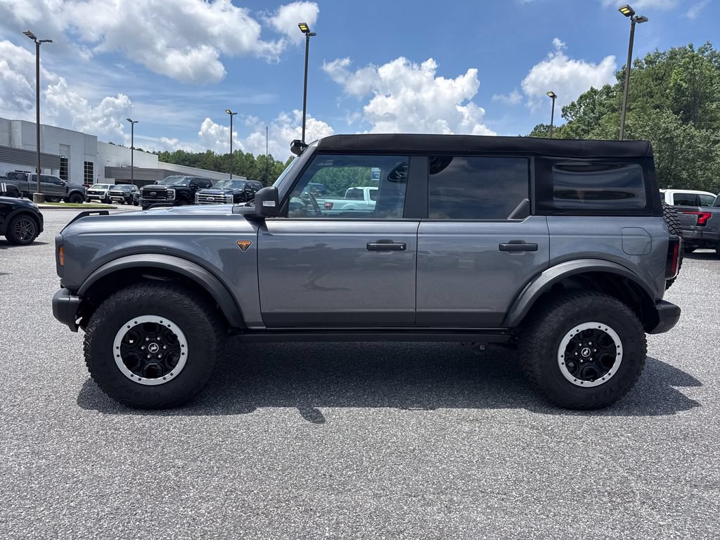 Used 2023 Ford Bronco Badlands AWD/4WD image 4