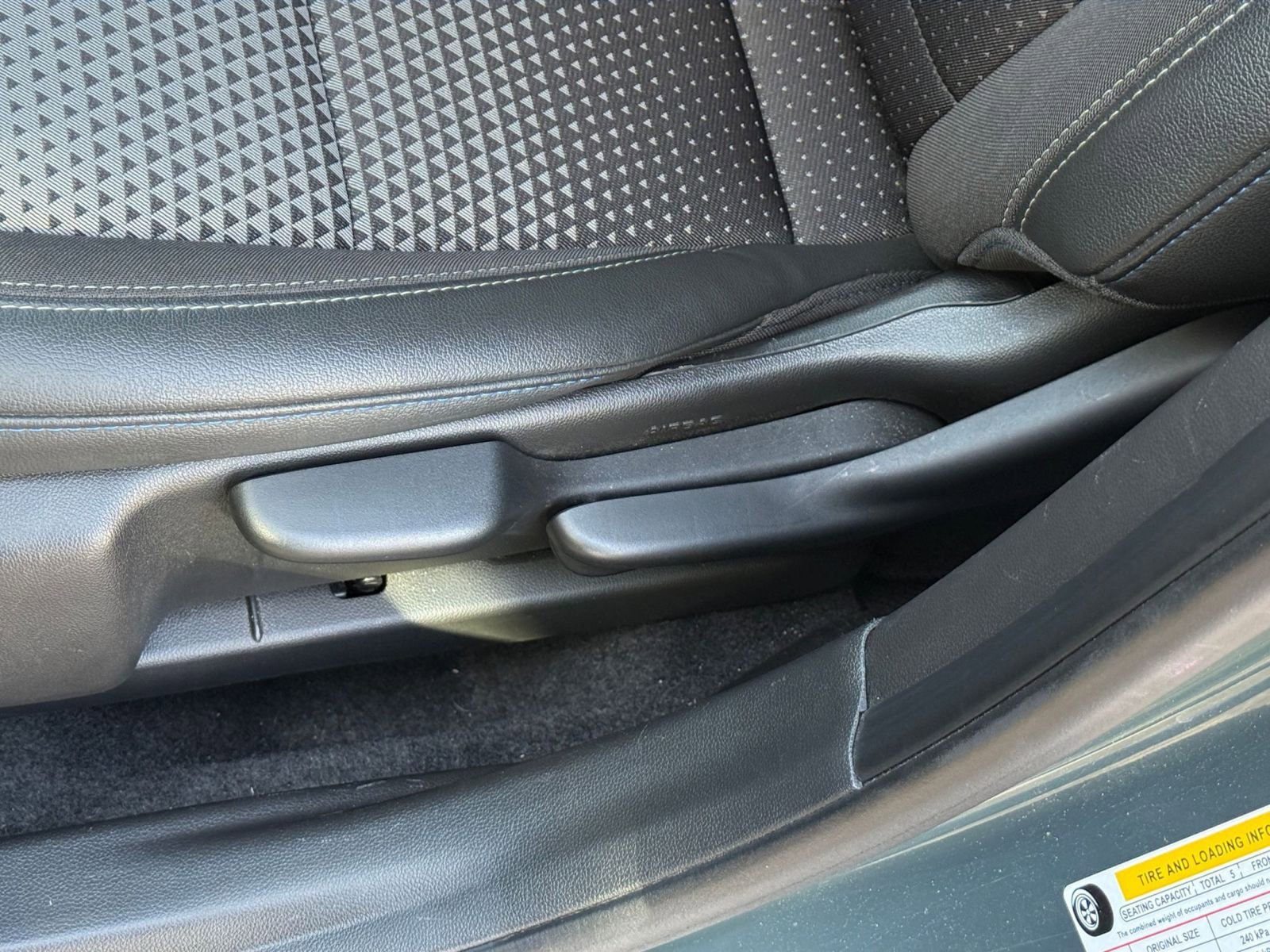 Used 2025 Chevrolet Trax LT image 22