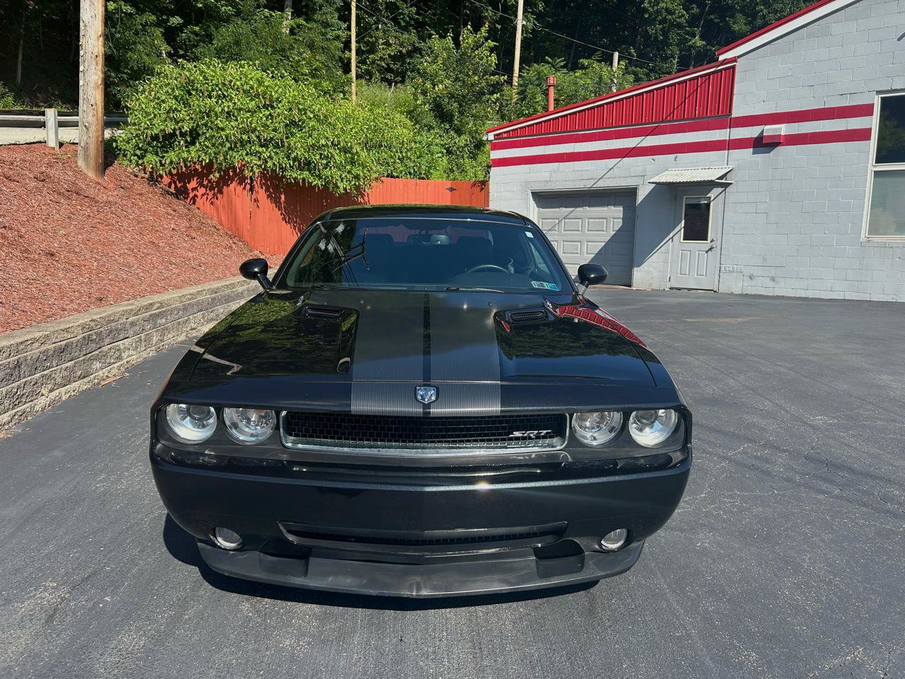 Used 2009 Dodge Challenger SRT8 RWD image 8