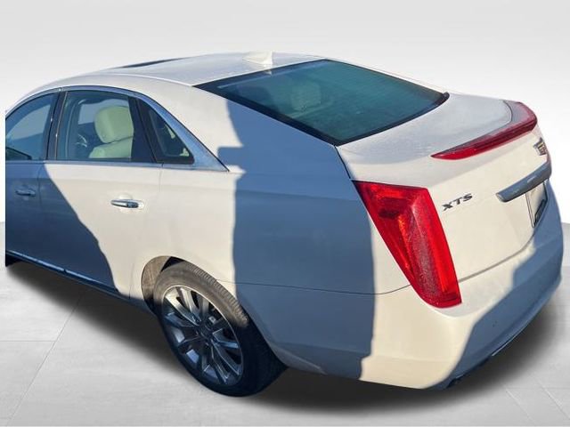 Used 2017 Cadillac XTS Luxury w/ Driver Awareness Package image 13