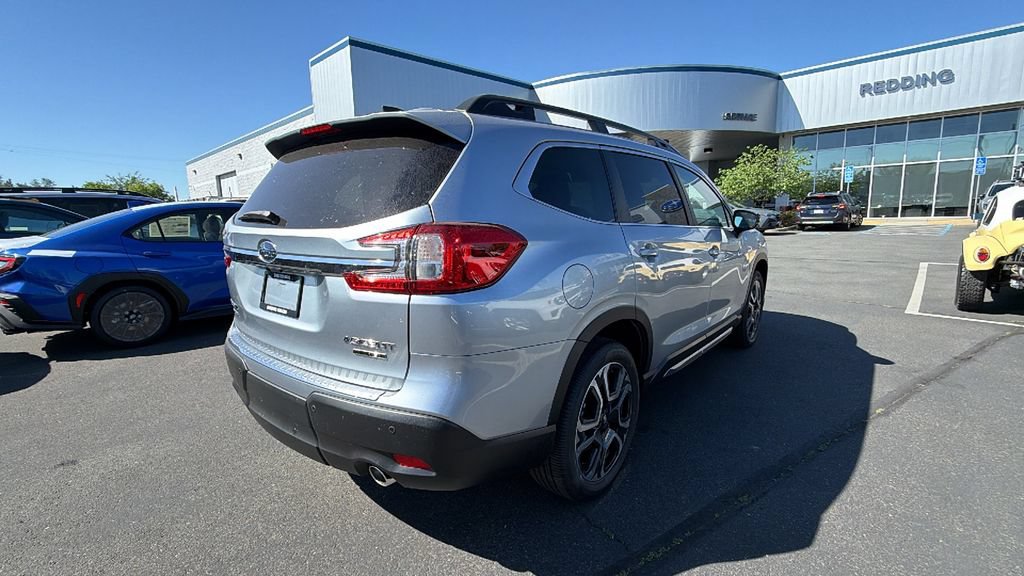 New 2026 Subaru Ascent Limited AWD/4WD image 4
