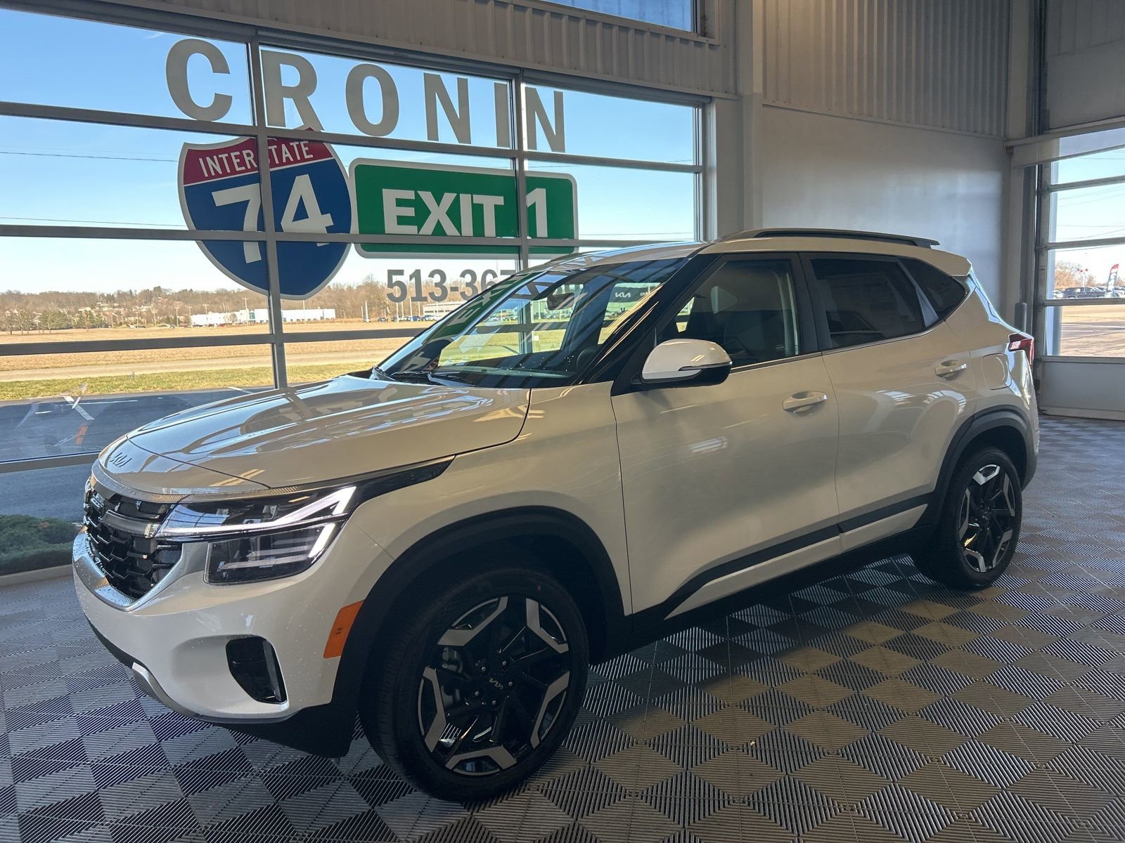 New 2026 Kia Seltos SX image 3