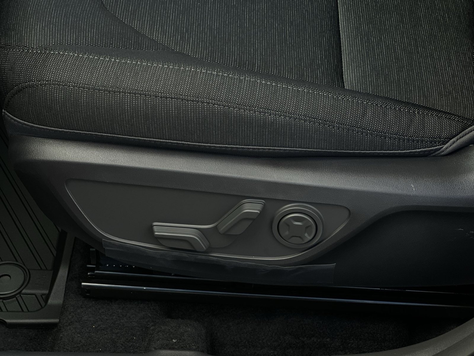 New 2027 Kia Seltos S FWD image 19