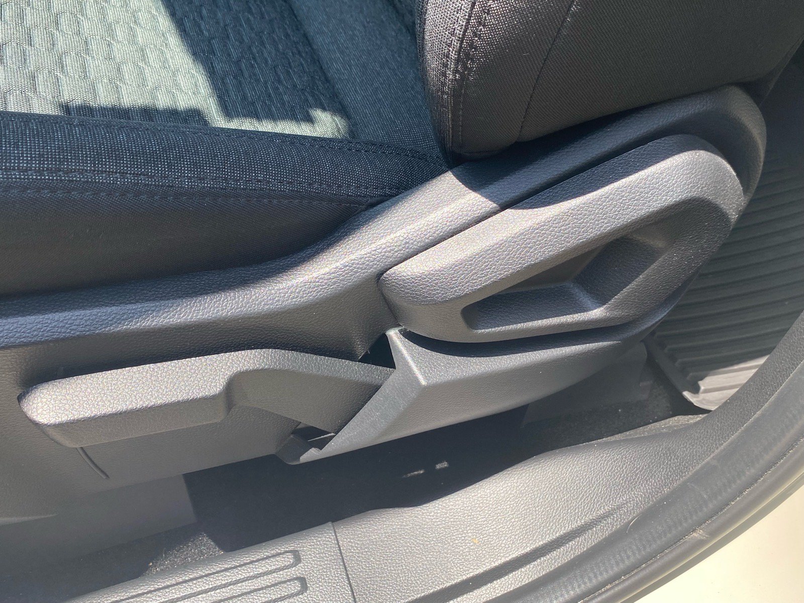 Certified 2025 Ford Ranger XLT w/ FX4 Off-Road Package AWD/4WD image 14
