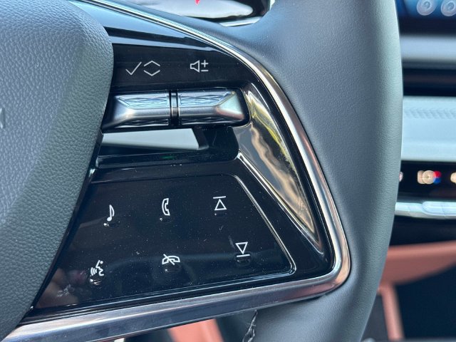 New 2027 Cadillac Optiq Premium Sport w/ LPO, Floor Liner Package AWD/4WD image 26
