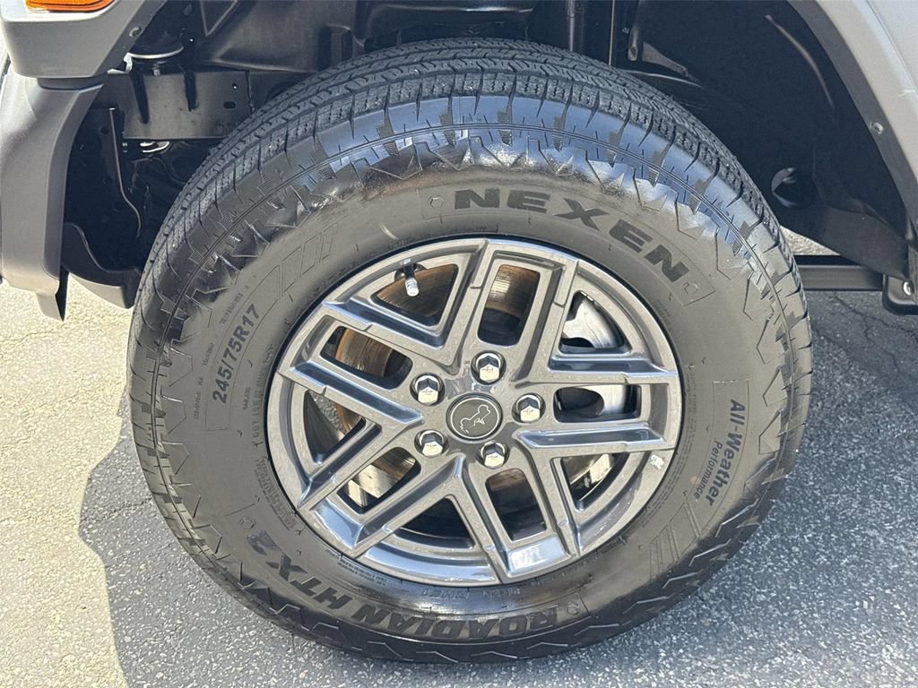 Used 2025 Jeep Wrangler Unlimited Sport AWD/4WD image 30