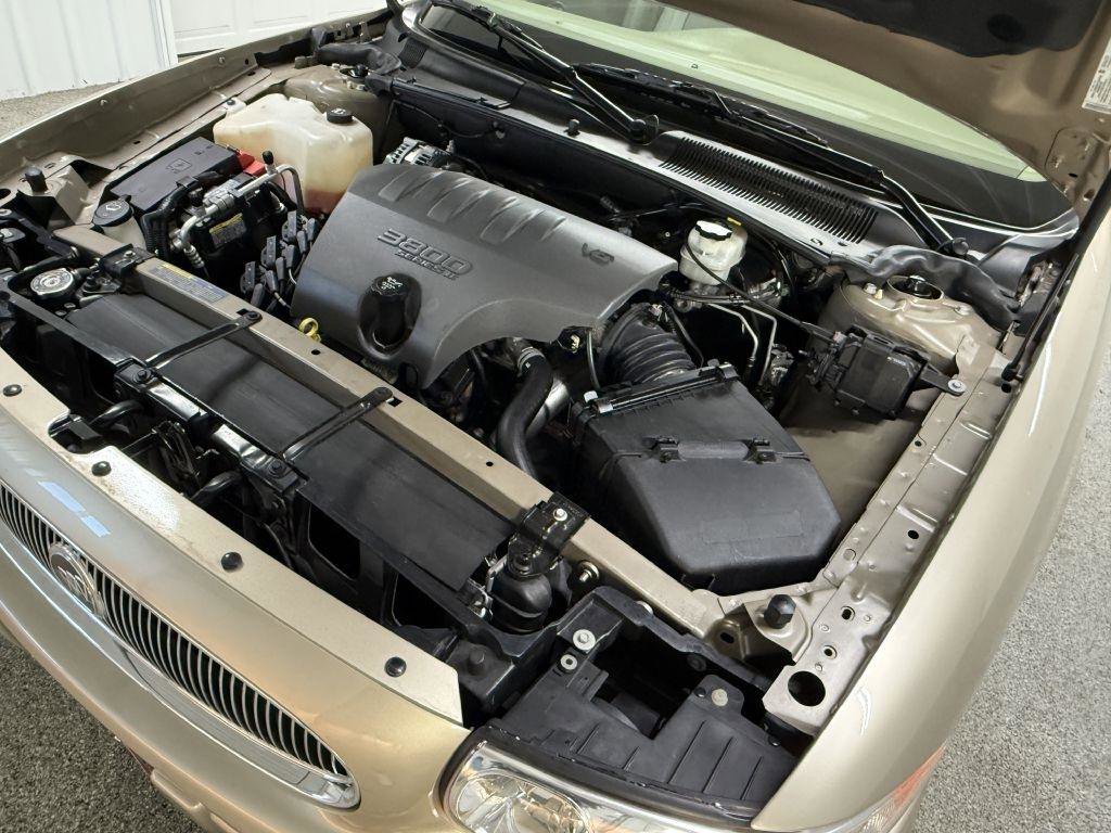 Used 2005 Buick Le Sabre Custom image 55