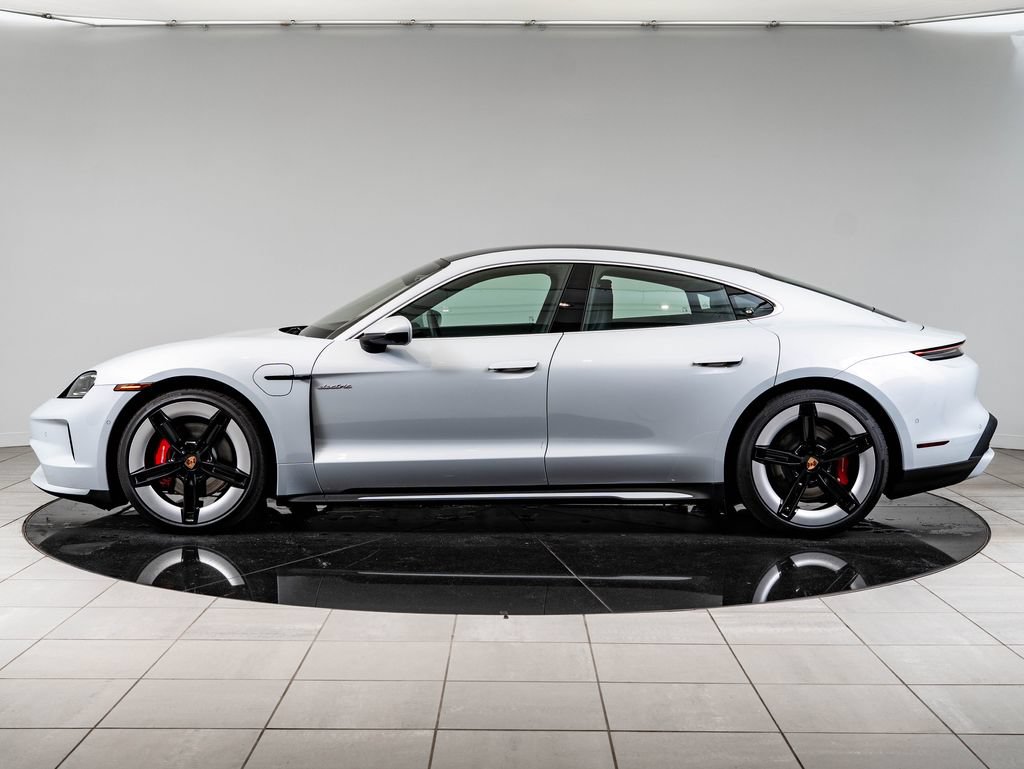 New 2026 Porsche Taycan 4S AWD/4WD image 2