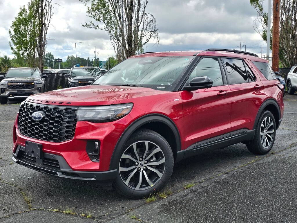 New 2026 Ford Explorer ST-Line AWD/4WD image 1