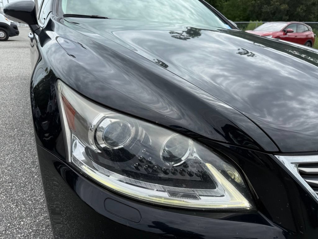 Used 2015 Lexus LS 460 L w/ Ultra Luxury Package AWD/4WD image 4