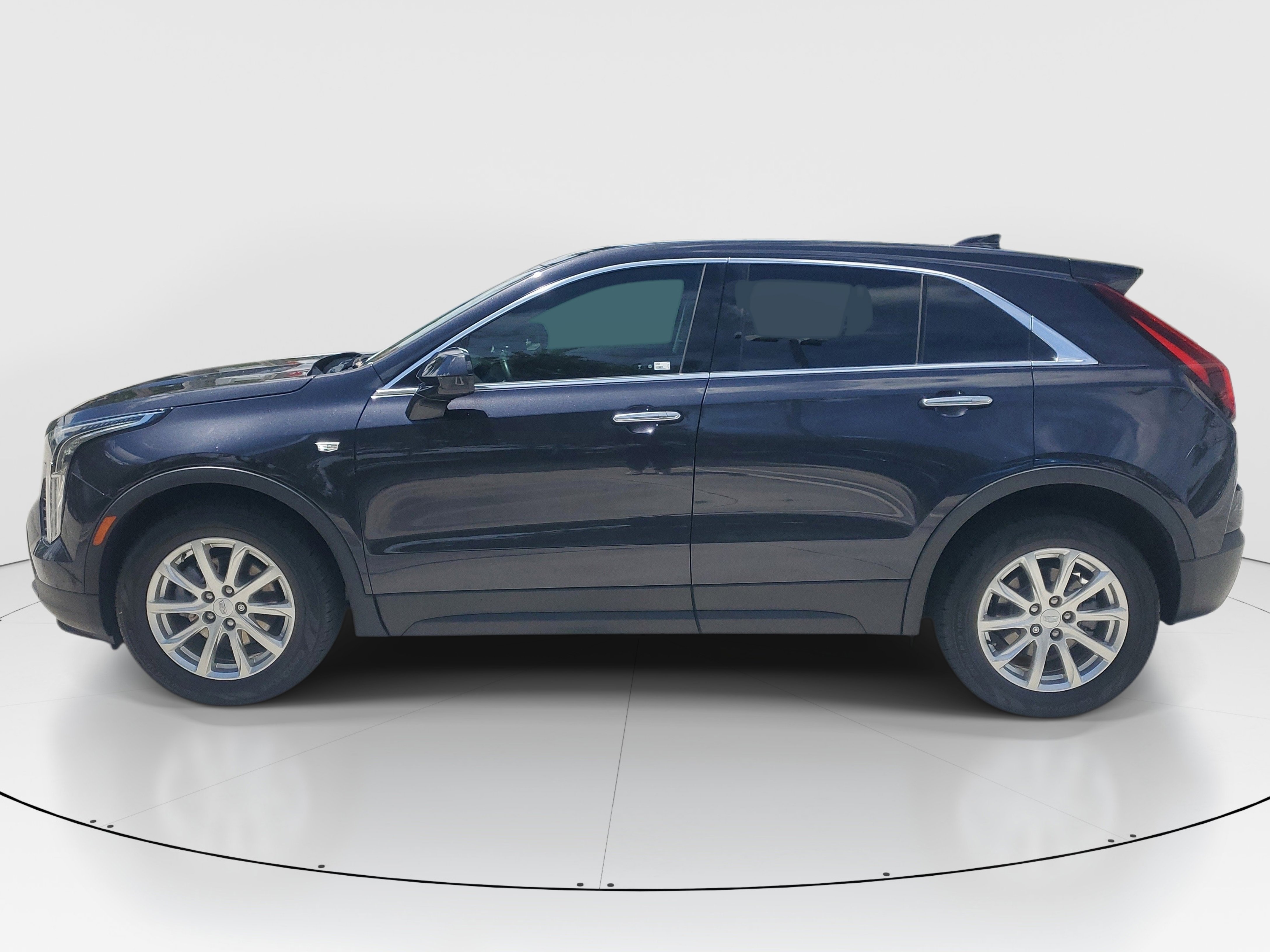 Used 2023 Cadillac XT4 Luxury FWD image 7
