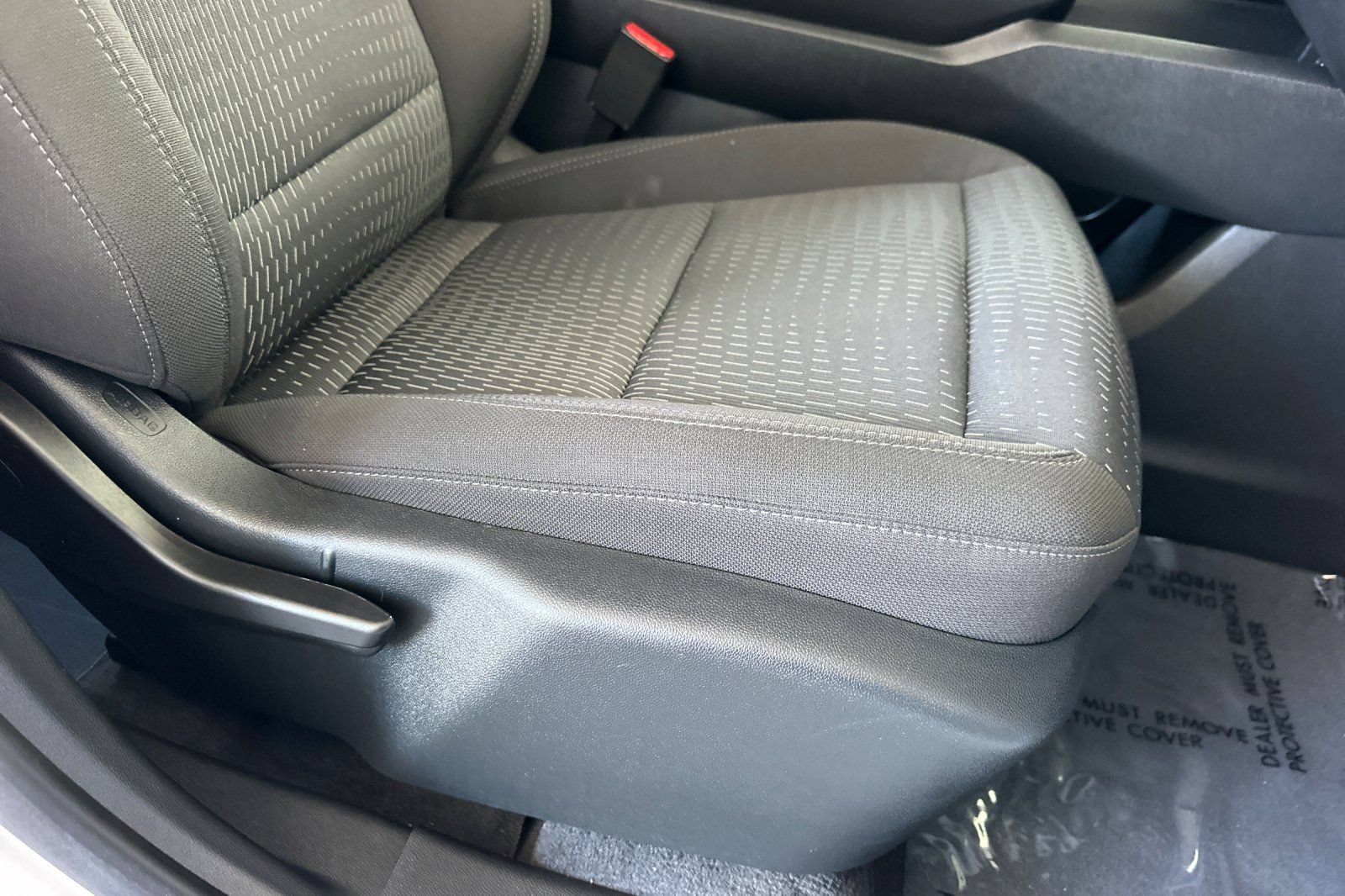 Certified 2026 Chevrolet Equinox LT FWD image 23
