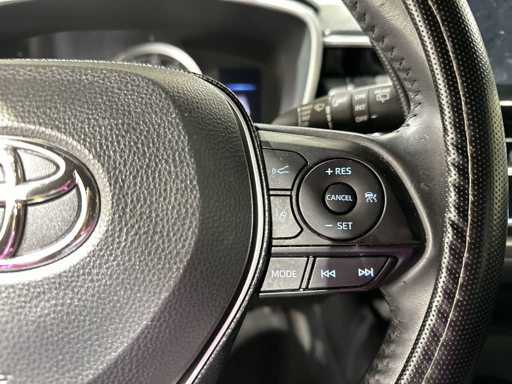 Used 2021 Toyota Corolla SE image 30