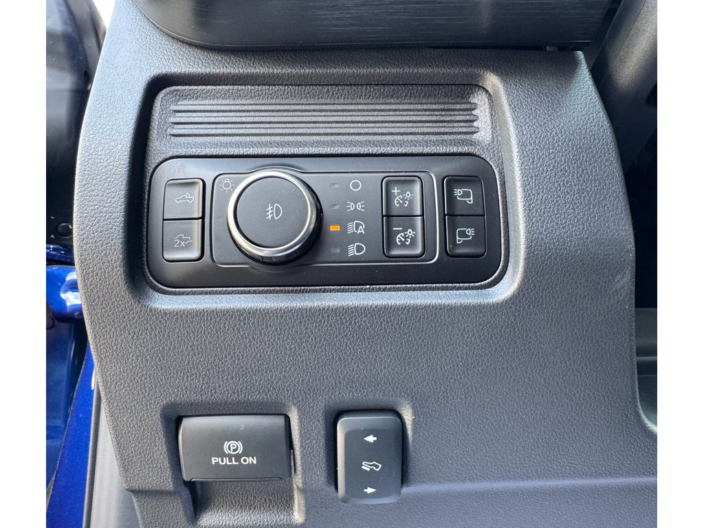 New 2026 Ford F250 Lariat w/ Tremor Off-Road Package image 24