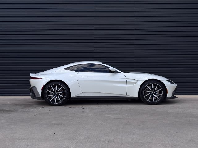 Used 2020 Aston Martin V8 Vantage Coupe RWD image 8