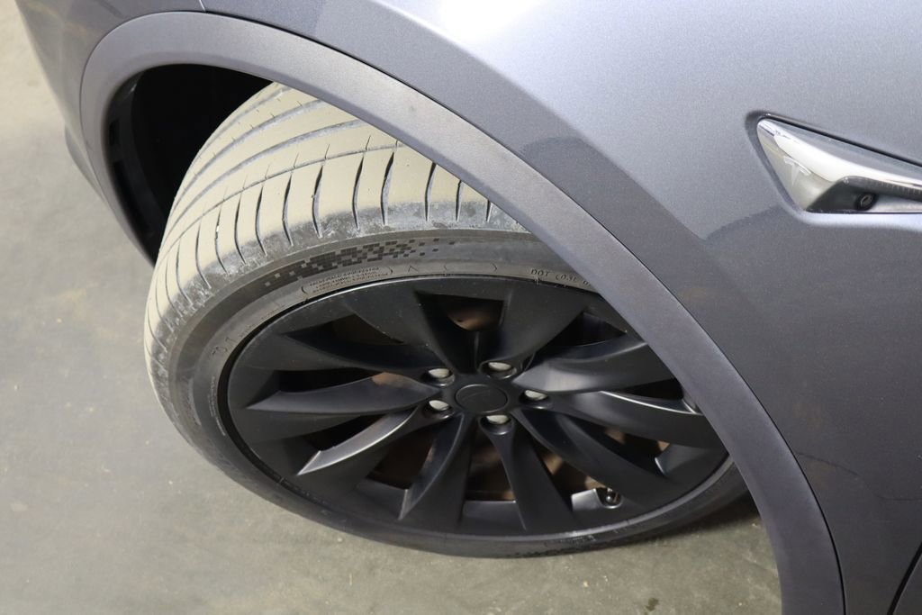Used 2019 Tesla Model X 100D image 44