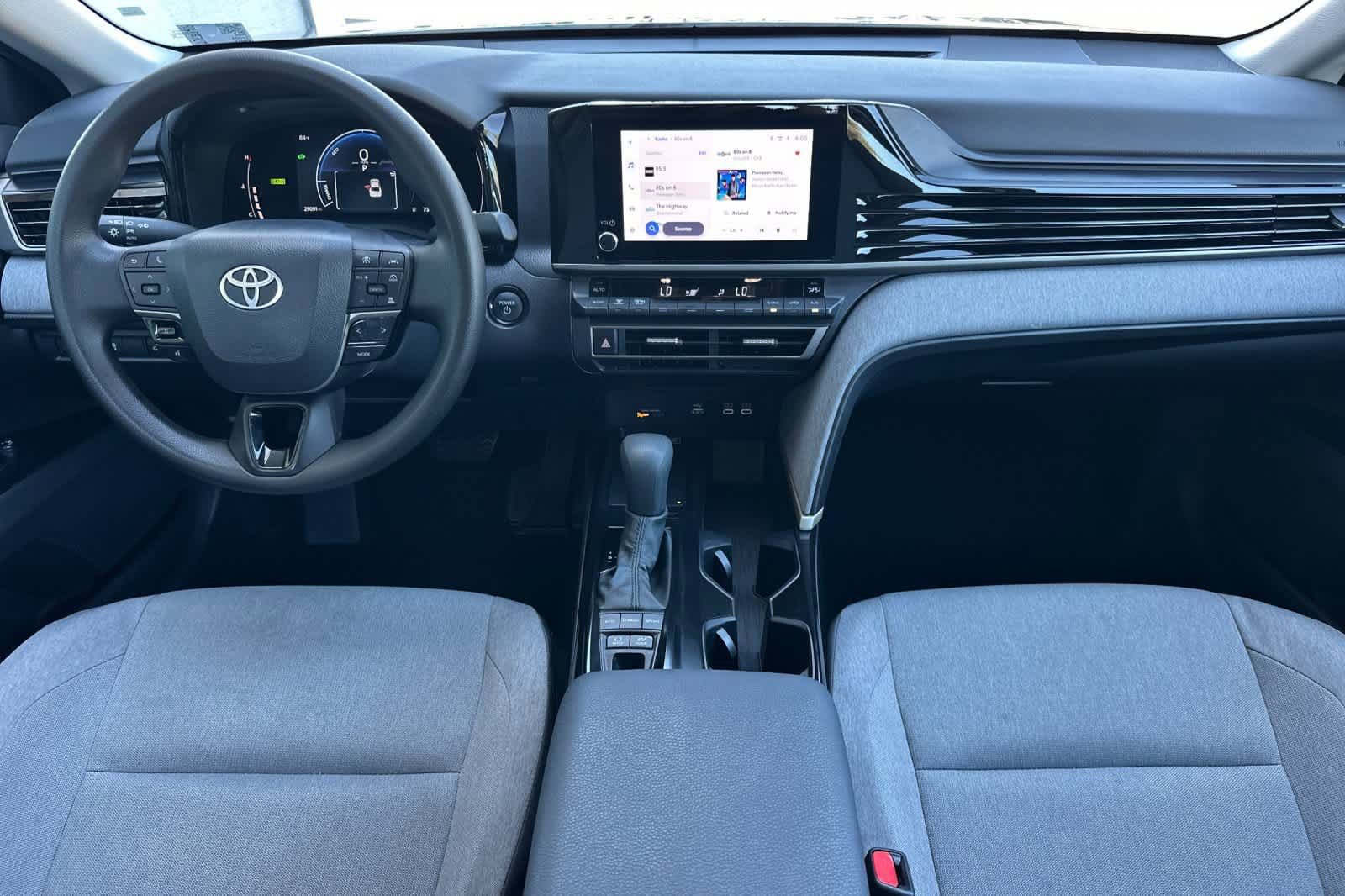 Used 2026 Toyota Camry LE w/ Convenience Package FWD video 3