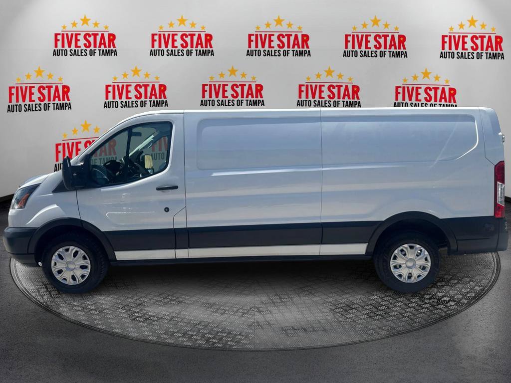 Used 2017 Ford Transit 250 148 Low Roof RWD image 4