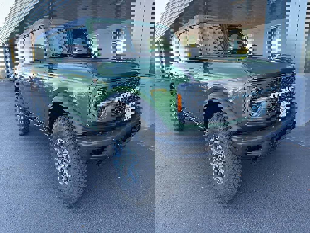 New 2025 Ford Bronco Badlands